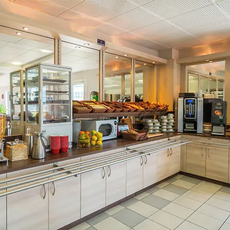 Ace Ξενοδοχείο