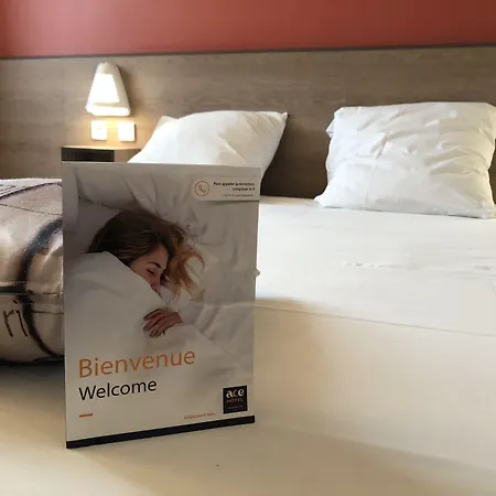 Ace Ξενοδοχείο