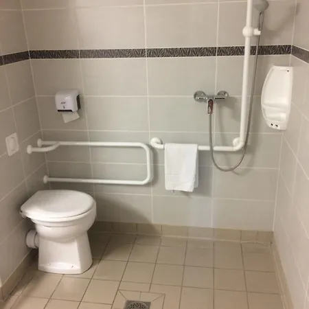 Hotel Ace 3*