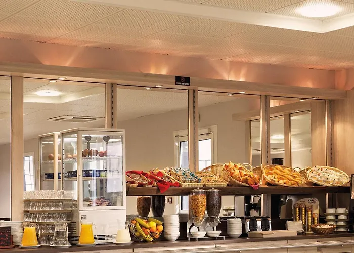 艾斯普瓦捷酒店 3* 普瓦捷