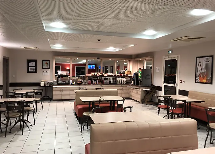 艾斯普瓦捷酒店 酒店 普瓦捷