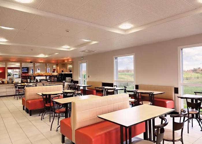 艾斯普瓦捷酒店 酒店 普瓦捷