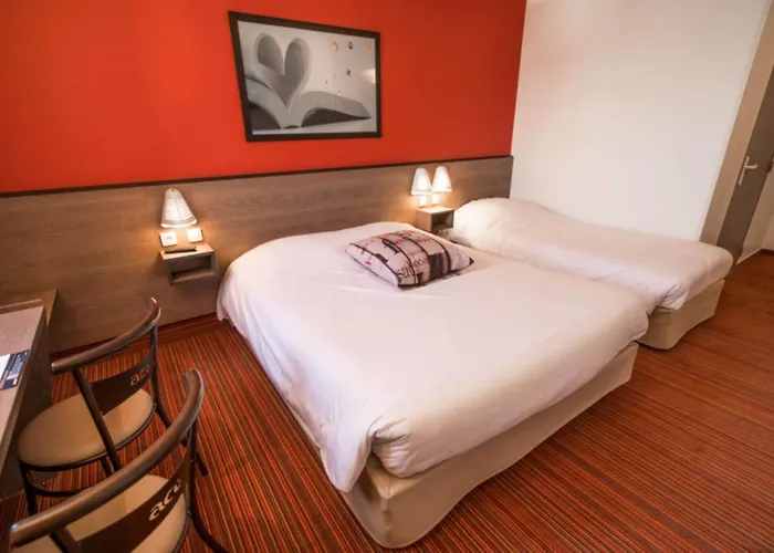 艾斯普瓦捷酒店 酒店 普瓦捷