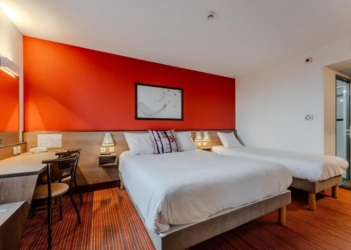 艾斯普瓦捷酒店 3* 普瓦捷