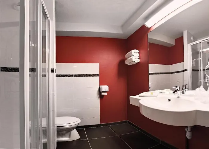 酒店 艾斯普瓦捷酒店 3*